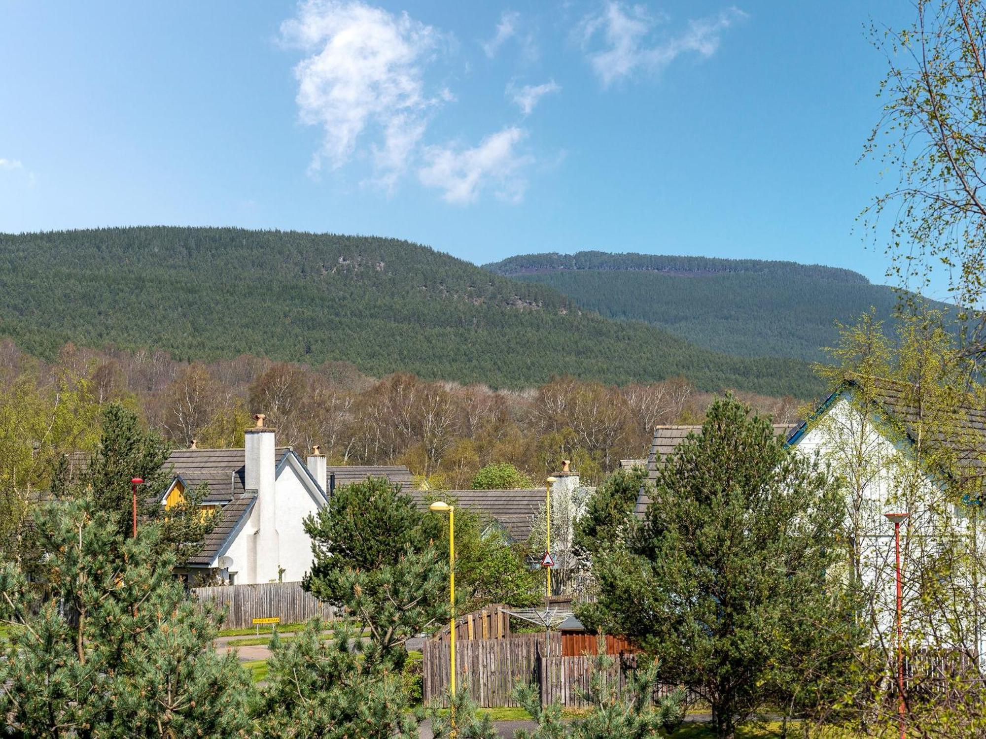 Villa The View At No10 Aviemore Exterior foto